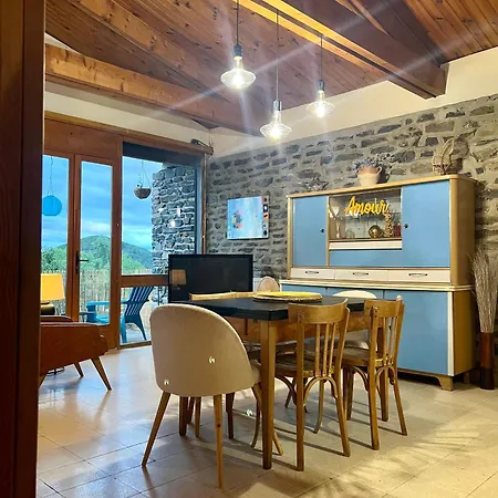 بيت للعطل Maison De *