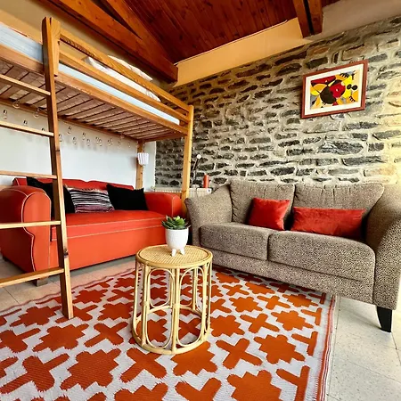 Maison De بيت للعطل *